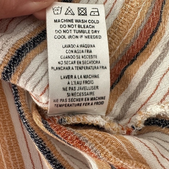 Kut from the Kloth wrap-front sleeveless striped multicolor blouse Medium - Picture 8 of 11